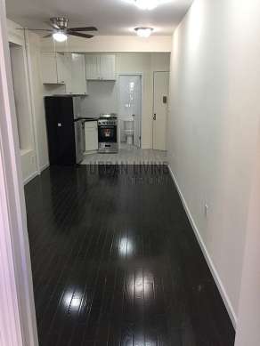 New York West 43rd Street Wohnung Mieten 2 Zimmer 37 M 2 0 Monat