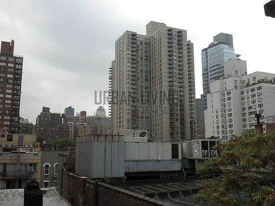 New York East 77th Street Monthly Furnished Rental 1