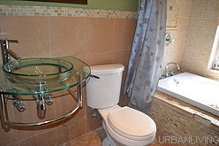 Apartment Crown Heights - Bathroom