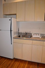 Apartment Midtown East - Kitchen