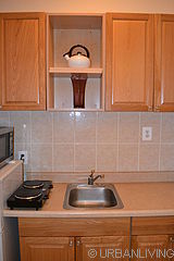 Apartment Midtown East - Kitchen