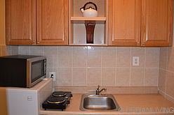 Apartment Midtown East - Kitchen