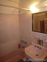 Apartment Flatbush - Bathroom