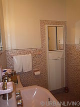Apartment Flatbush - Bathroom