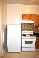 House Bushwick - Kitchen