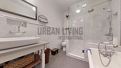 Townhouse Stuyvesant Heights - Bathroom