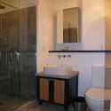 Apartment Midtown East - Bathroom