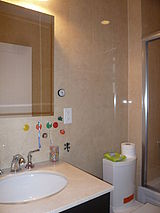 Penthouse Harlem - Bathroom