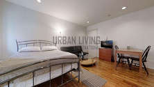 Apartment Midtown East - Living room