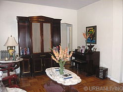 Apartment Borough Park - Living room