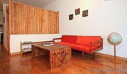 Loft Little Italy - Living room