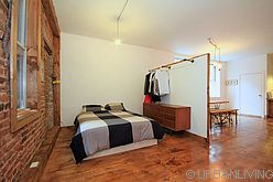 Loft Little Italy - Living room