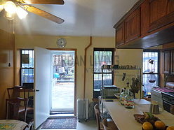 Duplex East Harlem - Kitchen