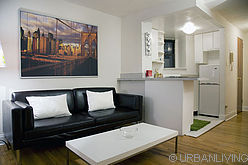 Apartment Yorkville - Living room