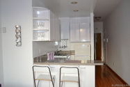 Apartment Yorkville - Kitchen