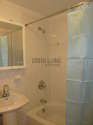 Apartment Harlem - Bathroom