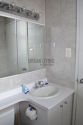 Apartment Theatre District - Bathroom