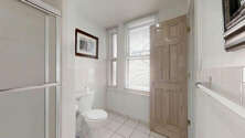 Apartment Fashion District - Bathroom