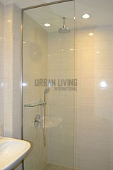 Apartment Murray Hill - Bathroom