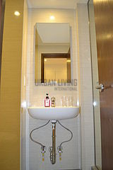 Apartment Murray Hill - Bathroom