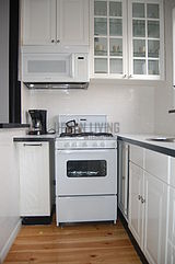 Apartment East Harlem - Kitchen