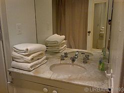 Apartment Upper West Side - Bathroom