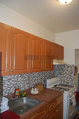 House Bushwick - Kitchen