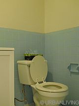 Townhouse Bushwick - Bathroom