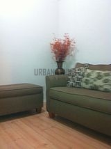 House Bushwick - Living room