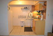 House Bushwick - Kitchen