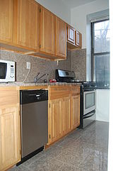 Apartment Harlem - Kitchen
