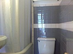 Apartment Yorkville - Bathroom