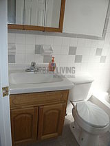 Apartment Harlem - Bathroom