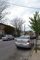 Дом East New York