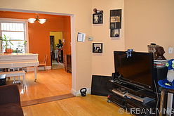 Haus East New York - Wohnzimmer