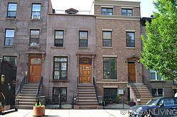 Townhouse Bedford Stuyvesant