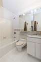 Apartment Theatre District - Bathroom