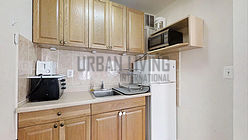 Apartment Midtown East - Kitchen