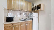 Apartment Midtown East - Kitchen