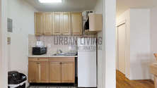 Apartment Midtown East - Kitchen