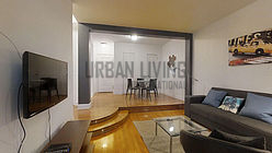 Apartment Theatre District - Living room