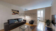 Apartment Theatre District - Living room