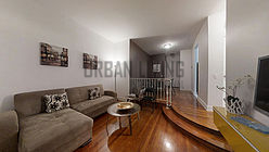 Apartment Theatre District - Living room