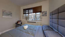 Apartment Theatre District - Bedroom 