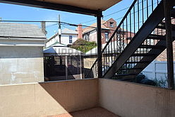 Apartamento East Flatbush - Terraça