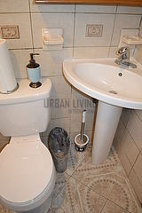 Apartment East Flatbush - Bathroom