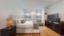 Apartment Midtown West - Living room