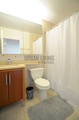 Apartment Murray Hill - Bathroom