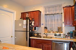 Apartment Harlem - Kitchen