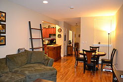 Apartment Harlem - Living room